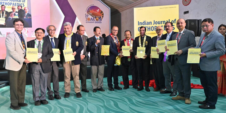 Pharmed along with IOA’s Osteoporosis Council release the new Indian Orthopaedic Association Guidelines for Osteoporosis at IOACON 2025